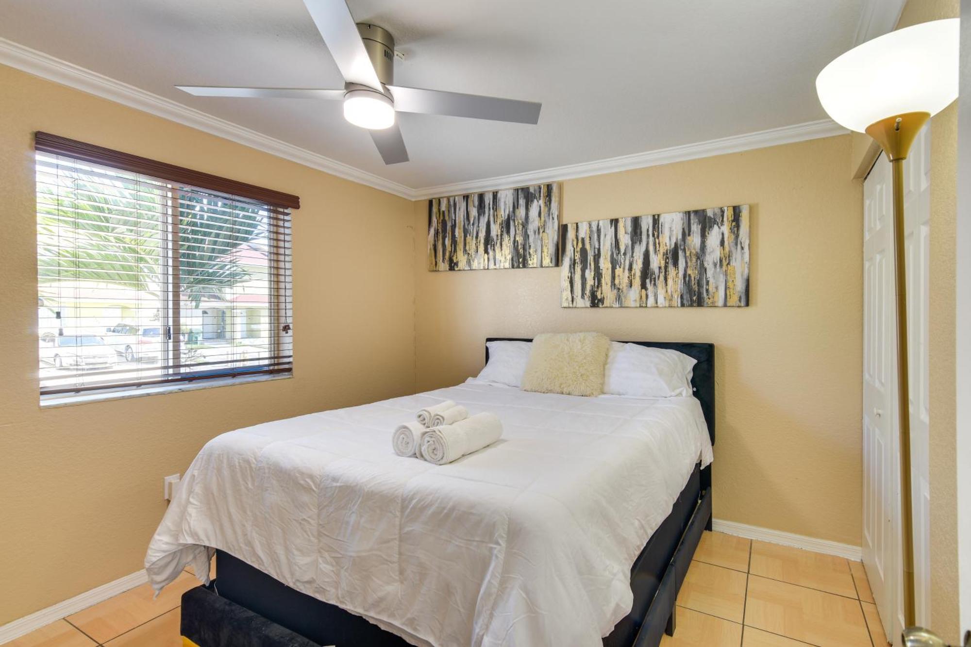 Opa-Locka Townhome, 15 Mi To Miami Beach! Zewnętrze zdjęcie