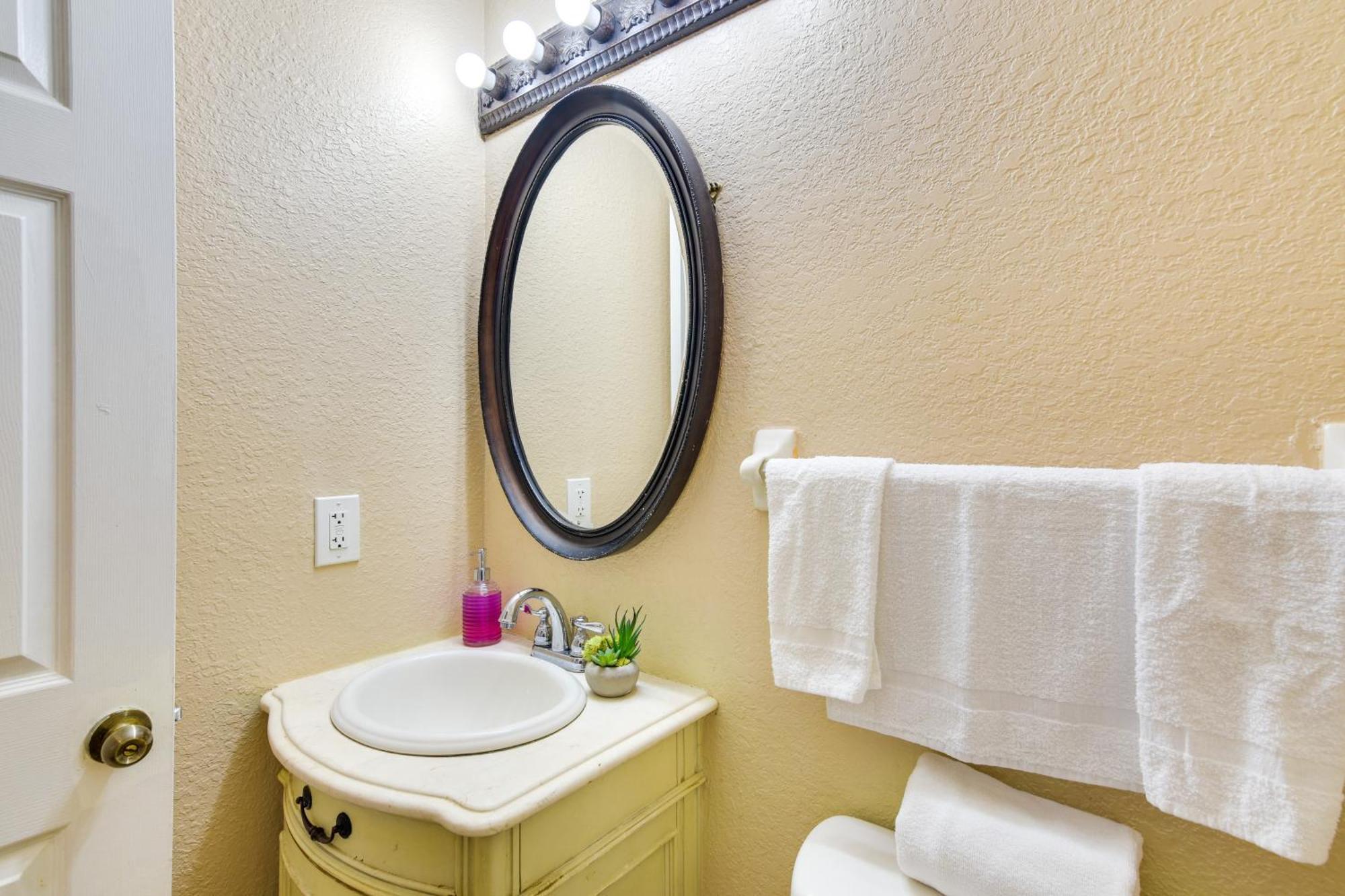 Opa-Locka Townhome, 15 Mi To Miami Beach! Zewnętrze zdjęcie