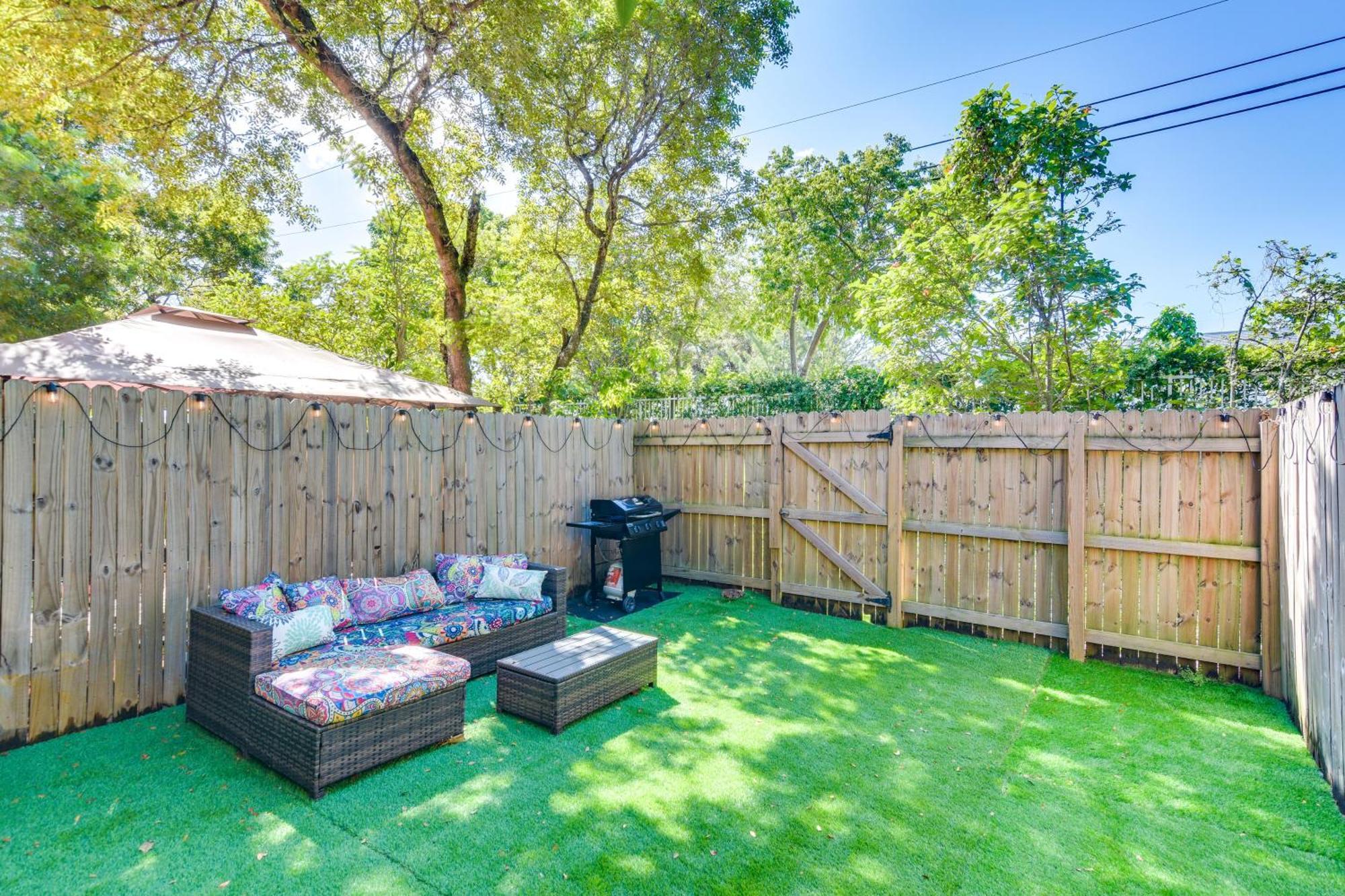 Opa-Locka Townhome, 15 Mi To Miami Beach! Zewnętrze zdjęcie